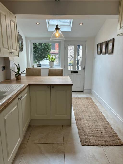 Cozy 3-bed With Hot Tub Abergele
