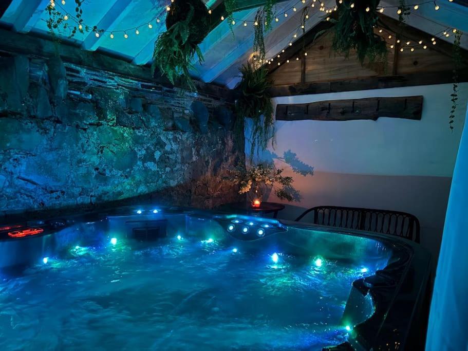 Cozy 3-bed With Hot Tub Abergele