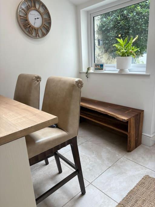 Holiday home Cozy 3-bed With Hot Tub Abergele