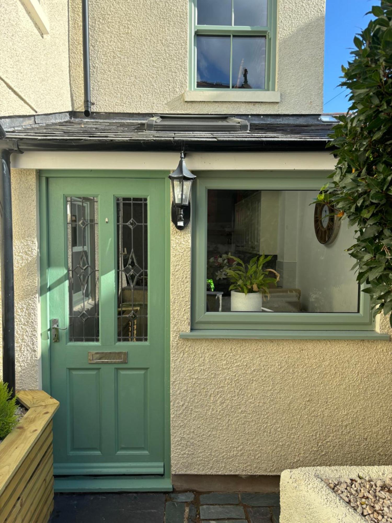 Cozy 3-bed With Hot Tub * Abergele